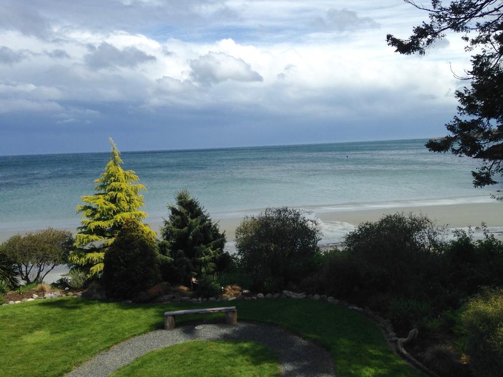 The Lodge At Weir'S Beach Metchosin Exteriér fotografie