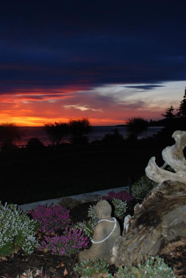 The Lodge At Weir'S Beach Metchosin Exteriér fotografie
